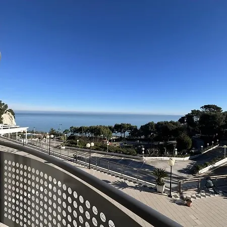 Hotel Eden Gigli Numana