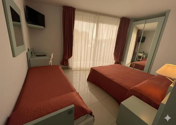 Hotell Eden Gigli 3*